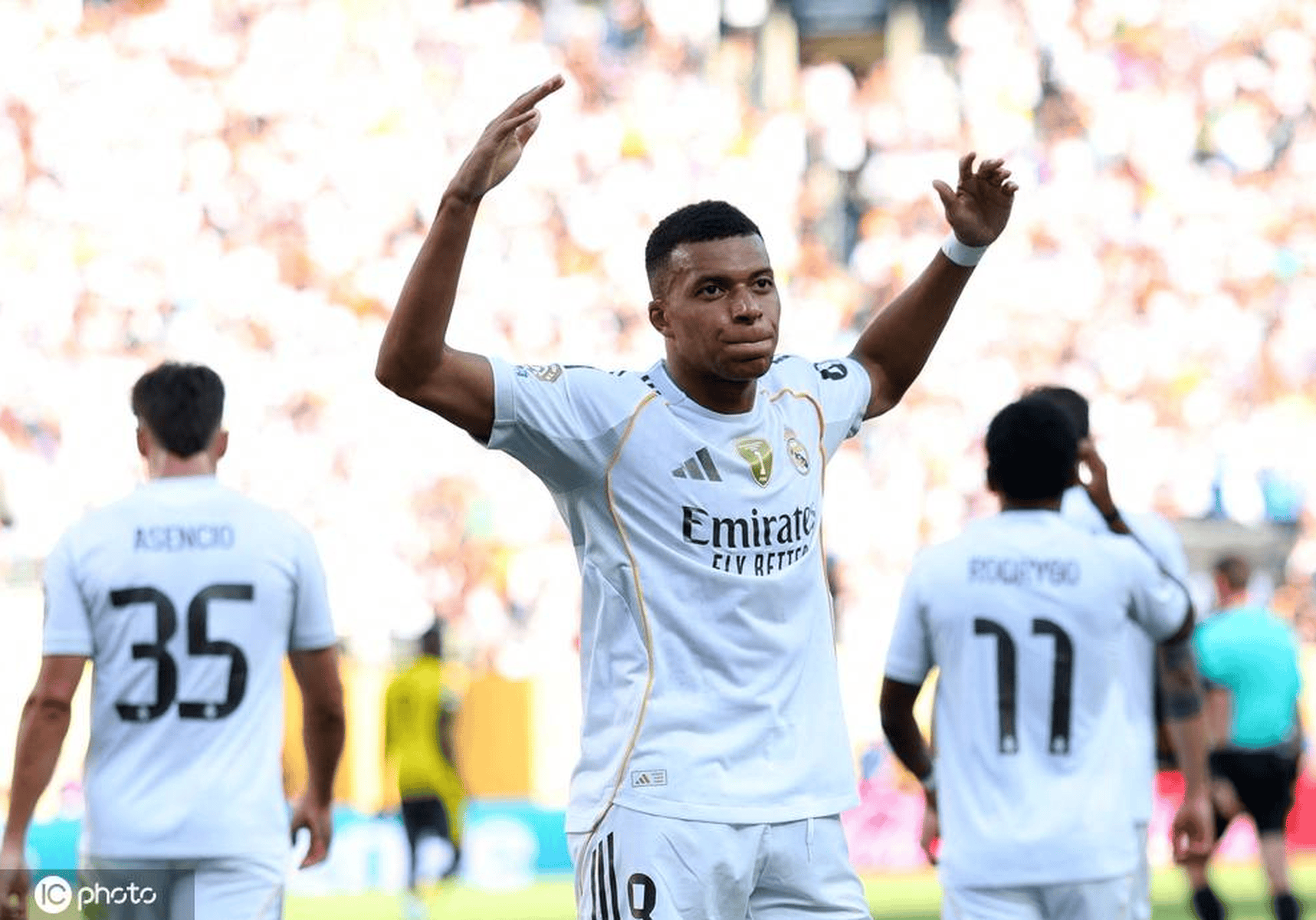 开云页面在线登录-姆巴佩与60激战澳大利亚队分钟，出色发挥胜负难料！，穆雷焦点对战赢得满堂喝彩的简单介绍-开云页面在线登录